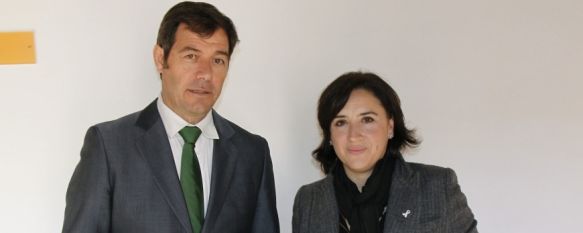 El Museo Joaquín Peinado recibe el distintivo “Compromiso de Calidad Turística”, El galardón reconoce el apoyo de la Fundación Unicaja a la difusión del conocimiento y del arte, 14 Feb 2012 - 15:56