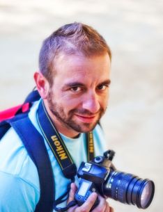 Pedro Chito, pregonero del Carnaval de Ronda 2012. // CharryTV