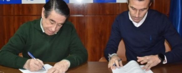 Apymer y la Agrupación de Hermandades renuevan su convenio de colaboración, El acuerdo supone una ayuda económica de la asociación de empresarios al colectivo para el apoyo y la promoción de la Semana Santa de Ronda, 09 Mar 2023 - 18:38