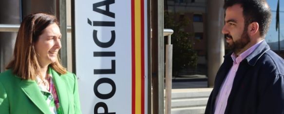 El Ayuntamiento presenta el dispositivo especial de Semana Santa, Habrá policías de paisano contra posibles hurtos en las aglomeraciones, 30 Mar 2023 - 14:46