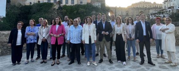 Los candidatos del PP, en los Jardines de Cuenca // Manolo Guerrero