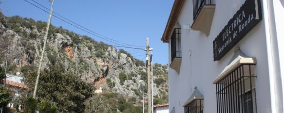 Instalaciones de Eléctrica de la Serranía de Ronda, en Benaoján. // CharryTV