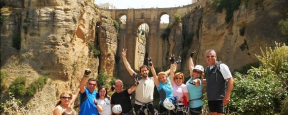 Cerradas temporalmente las dos vías ferratas del Tajo, Un informe municipal prohíbe su uso por el “peligro de desprendimientos” en la zona por las obras del Camino del Desfiladero del Tajo, 09 May 2023 - 14:55