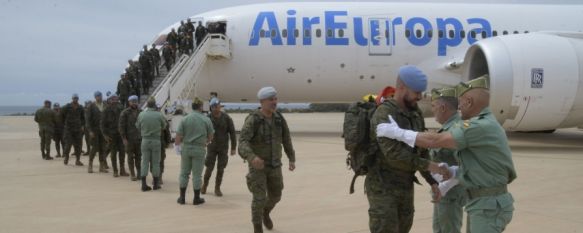 Unos 70 legionarios de Almería y Ronda, pertenecientes a la BRILEG, han viajado en el primer vuelo // CharryTV