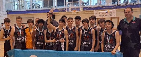 El equipo tras conseguir el segundo puesto en la competición // Arunda Hawks