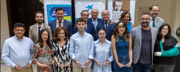 Dos rondeñas entre las ganadoras del concurso de articulismo de la Fundación Manuel Alcántara, Más de 700 alumnos de Andalucía, Ceuta y Melilla han participado en esta séptima edición, 23 Jun 2023 - 09:32