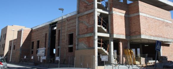 La nueva iglesia de San Rafael, al 70% de ejecución, El templo será el primero de la ciudad que cuente con un columbario y cuenta con una inversión de 1,7 millones de euros, 26 Feb 2012 - 17:40