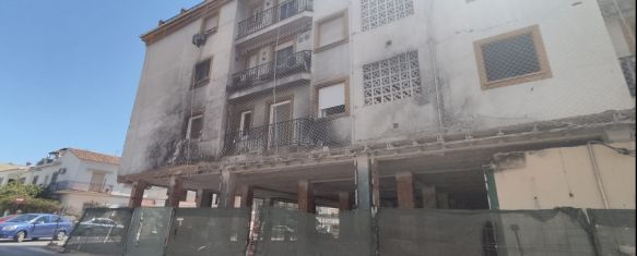 Se cumple un año del incendio del edificio Pepita Flores, Casi una veintena de familias tuvieron que dejar sus hogares, a los que esperan poder volver lo antes posible, 25 Aug 2023 - 15:25