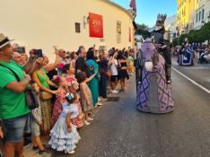 La cabalgata congregó al público, sobre todo en el centro.  // CharryTV