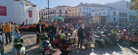 El Vespa Club Ronda celebra sus diez años con una ruta por la ciudad, Este fin de semana se ha llevado a cabo la VII Reunión de Vespas y Lambrettas, 26 Sep 2023 - 10:48