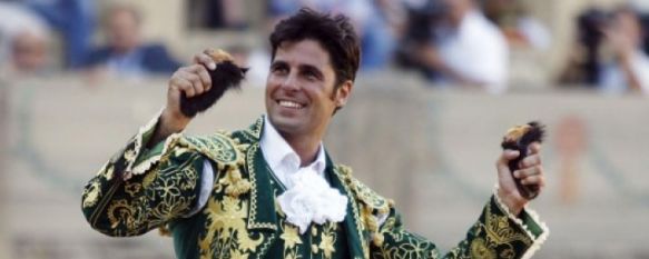 Francisco Rivera, en una Goyesca celebrada en la plaza de toros de Ronda // Arjona