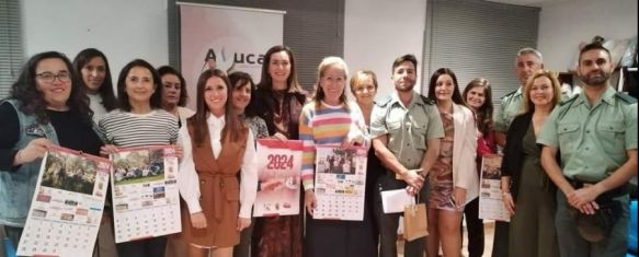 AYUCA presenta su calendario solidario para 2024 con la colaboración de la Guardia Civil, El almanaque se puede adquirir al precio de seis euros y los fondos que se recauden irán destinados a la financiación de los servicios de este colectivo, 24 Oct 2023 - 11:47