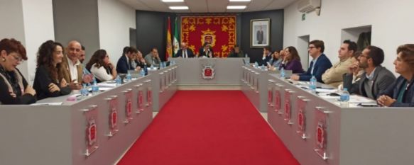 El PP presenta una moción contra las acusaciones de enchufismo en el pleno de octubre, Se ha aprobado la cesión de un local a la Hermandad de las Angustias, la recuperación de caminos municipales, el incremento del impuesto del agua y la subida del precio del aparcamiento del antiguo Cuartel de la Concepción, 30 Oct 2023 - 18:04