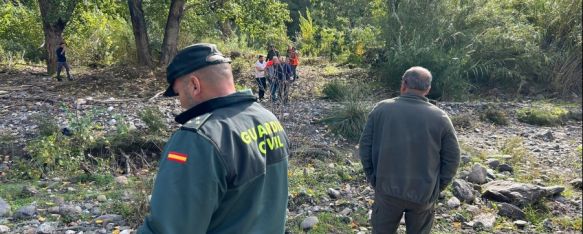 Encuentran al octogenario de Alcalá de los Gazules desaparecido desde el miércoles, Guardia Civil y familiares han hallado a Luis Tizón sentado junto a un árbol en el término municipal de Benarrabá., 03 Nov 2023 - 15:20