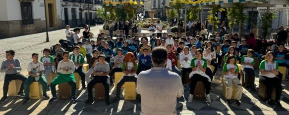 270 niños aprenden a tocar el cajón por el Día Internacional del Flamenco, La iniciativa, organizada por la Diputación de Málaga y el Ayuntamiento de Ronda, se ha desarrollado por la mañana en la plaza del Socorro, 14 Nov 2023 - 18:08