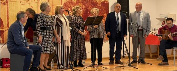 La Asociación de Mayores de Ronda, AMARO, da la bienvenida al otoño, El Centro de Mayores acoge otra de las tradicionales meriendas de este colectivo, integrado por más de 200 socios, 16 Nov 2023 - 12:49