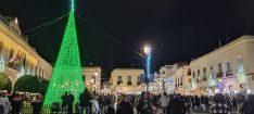 La iluminación permanecerá encendida hasta el 6 de enero, incluido // Laura Caballero