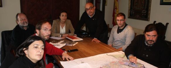 El equipo de gobierno tiene la intención de aprobar el nuevo PGOU a finales de abril, Todos los grupos municipales han sido informados de los cambios realizados en el documento urbanístico, 12 Mar 2012 - 16:39