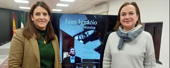 Rebeca Muñoz, concejal de Fiestas, junto a Margarita Pavía, directora del Conservatorio Profesional de Música Ramón Corrales // Ayuntamiento de Ronda