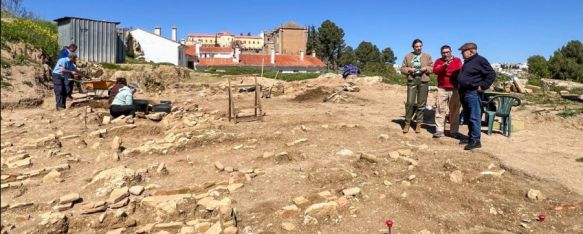 Anuncian la última fase de las excavaciones arqueológicas en el barrio de San Francisco, Los trabajos iniciados hace más de un año para la construcción de un parking en esta zona permitieron descubrir un cementerio andalusí y otros restos romanos, 12 Mar 2024 - 17:39