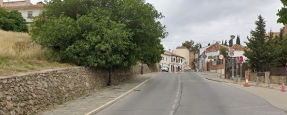 Conduciendo en zigzag, en estado ebrio y sin una rueda, La Policía Local, con la colaboración de la Policía Nacional, detuvo al conductor del vehículo tras negarse a realizar la prueba de alcoholemia y encararse con los agentes, 21 Mar 2024 - 09:32