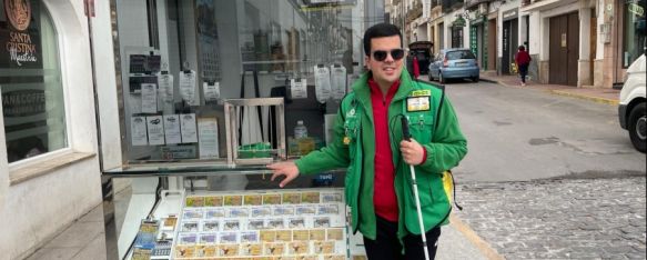 El joven Juan Antonio Zamora reparte 35.000 euros en un cupón de la ONCE , El número premiado es el 82.254, vendido en la jornada de ayer en el kiosko de la calle Cruz Verde por TPV , 22 Mar 2024 - 10:45