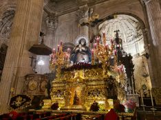 El trono en el interior de Santa María.  // CharryTV