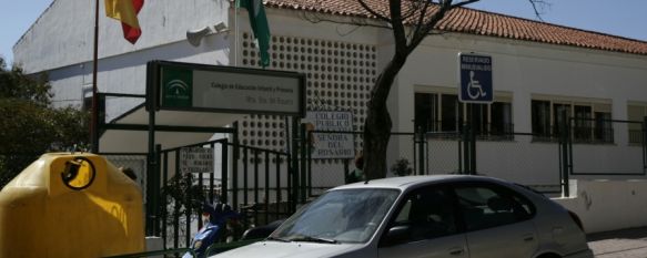 Endesa corta la luz por impago en el colegio de Cortes de la Frontera, El suministro se reestableció en menos de dos horas, aunque los padres de los alumnos se mostraron muy indignados, 19 Mar 2012 - 20:51
