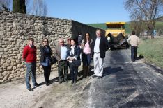 El delegado de Pedanías, Manuel López, acompañado de la alcaldesa del Llano de la Cruz y otros pedáneos.  // CharryTV