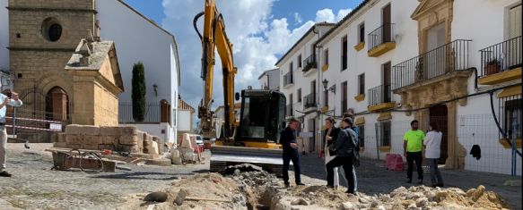 Los trabajos han comenzado junto a la Fuente de los Ocho Caños // Nacho Garrido