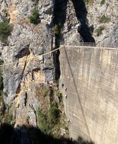 Se han añadido dos vías ferratas verticales.  // Ayuntamiento de Montejaque.