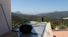 A Timsam le fascinan las vistas del Estudio 3. // CharryTV