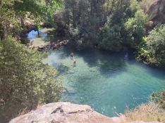Una de sus principales características son sus aguas cristalinas.  // CharryTV