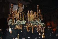 María Santísima en la Soledad, a su salida desde la iglesia de La Merced.  // CharryTV