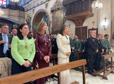 Autoridades civiles y militares han acompañado a la Policía Local en el día de su patrona // Nuria Gamero