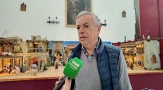 Alejandro en el templo de Padre Jesús.  // CharryTV