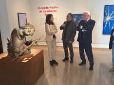 En la exposición aparecen personajes del imaginario del autor // Manolo Guerrero