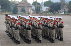 Una treintena de voluntarios oficializaron su alta en la Legión Extranjera Francesa // Manolo Guerrero