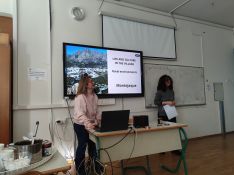 Los alumnos del centro rondeño han promocionado los pueblos de la Serranía de Ronda.  // EOI Ronda