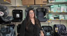 Ainhoa nos aconseja que invirtamos en una buena silla para el coche, que es fundamental para la seguridad del bebé.  // CharryTV
