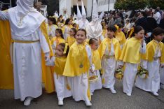 Los niños han vuelto a ser los protagonistas del cortejo // Laura Caballero