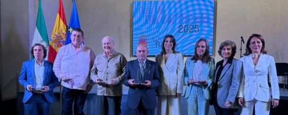 El Ayuntamiento realiza su gala anual por el Día Internacional de los Trabajadores, Calzados Garzón, Óptica Baca, Frasco Instalaciones, Antonio…, 02 May 2025 - 10:03