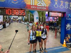 Las tres primeras marchadoras en meta.  // CharryTV