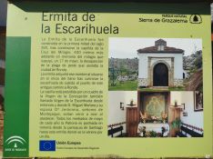 La ermita se ubica en la zona conocida como el puerto de Ronda, en el sendero que conectaba en el pasado ambas localidades.  // CharryTV