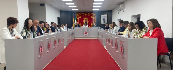 José Ramón Barragán y María del Mar Lobato toman posesión como concejales del Ayuntamiento, Esta mañana ha tenido lugar el pleno ordinario de mayo, en…, 26 May 2025 - 16:48