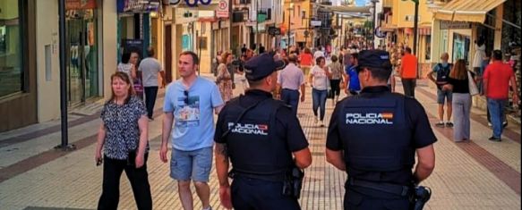 La Policía Nacional detiene en Ronda a dos personas que se encontraban en busca y captura, Se hacían pasar por falsos turistas y habían cometido hurtos…, 30 May 2025 - 09:40