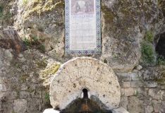 Fuente de los Frailes.  // CharryTV