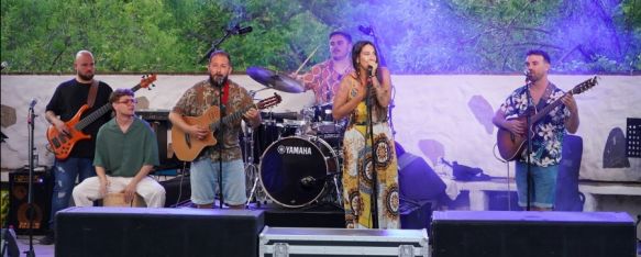 Benadalid disfrutó de su “40 de mayo, música desde el atardecer”