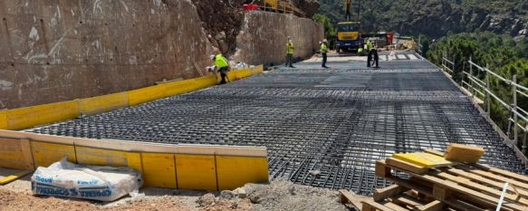 Las obras en la carretera A-397 ya superan su ecuador con importantes avances en el viaducto, Ya han sido colocadas las vigas de los cuatro vanos del viaducto…, 30 Jun 2025 - 15:57
