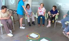 Las actividades grupales favorecen la integración de los nuevos usuarios.  // CharryTV